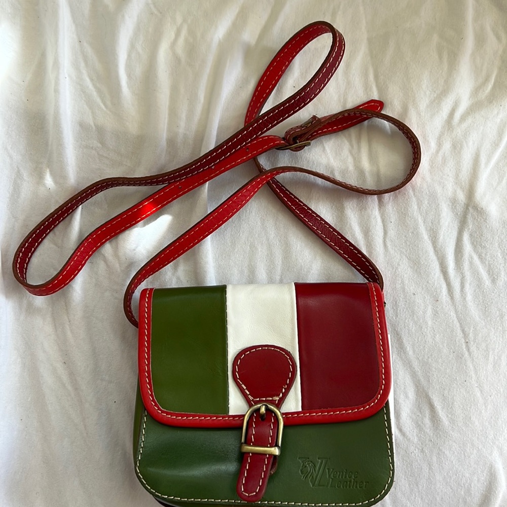 Venice Leather Italian Flag crossbody
